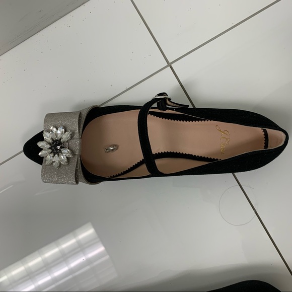 Jcrew Black Flats Jeweled 6.5 - Picture 7 of 7